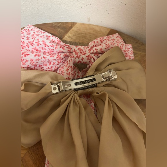 Two Long Hair Bows pink and white pattern & golden sand color - Picture 6 of 7